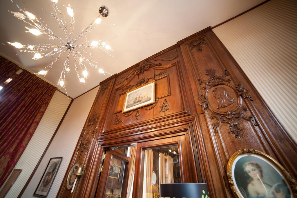 Chateau Hotel Du Colombier Saint-Malo Bagian luar foto